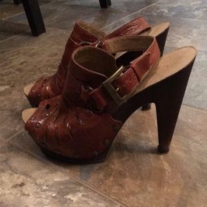 Heels by Jessica Simpson